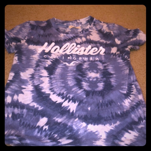 A Hollister blue and white tee - Picture 1 of 2